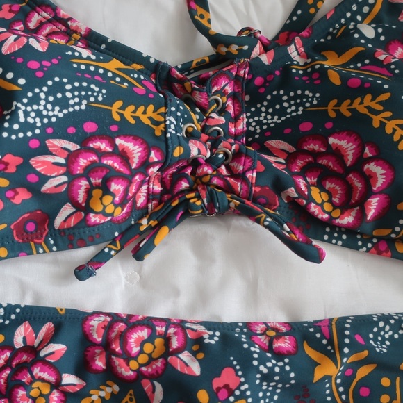 Xhilaration Lace Up Bralette Bikini Top Jade Green - Picture 4 of 11